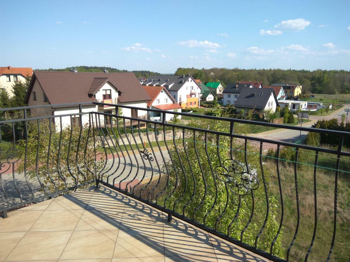 Anna Misiuk Pokoje Apartment Jaroslawiec Exterior photo